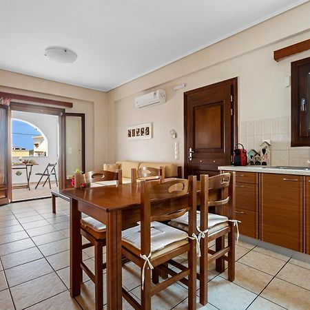 Spetses Center Comfy Apartment Luaran gambar