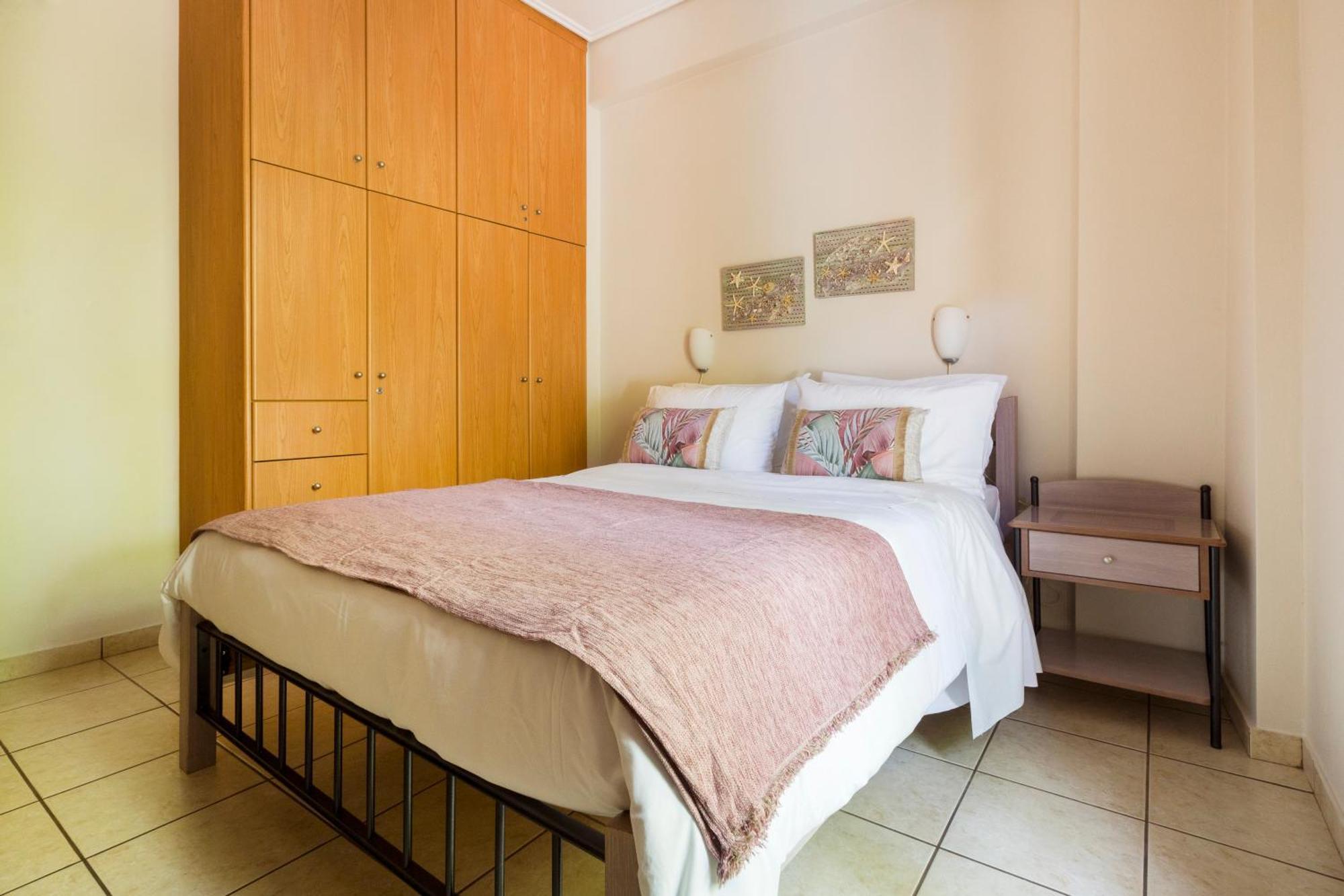 Spetses Center Comfy Apartment Luaran gambar